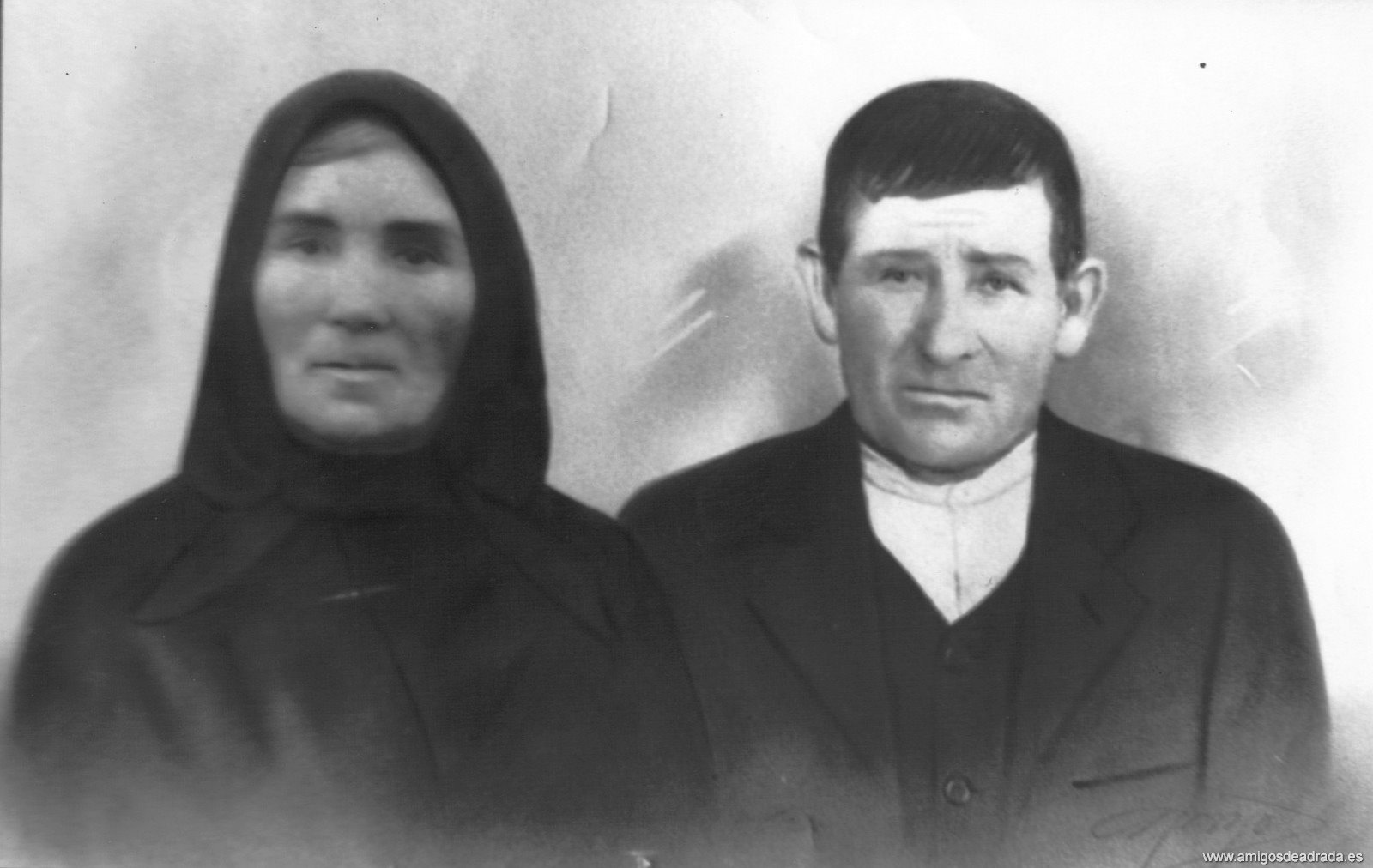 Nicanor Lázaro y Rafaela Sualdea-Padres de Exiquio Lázaro